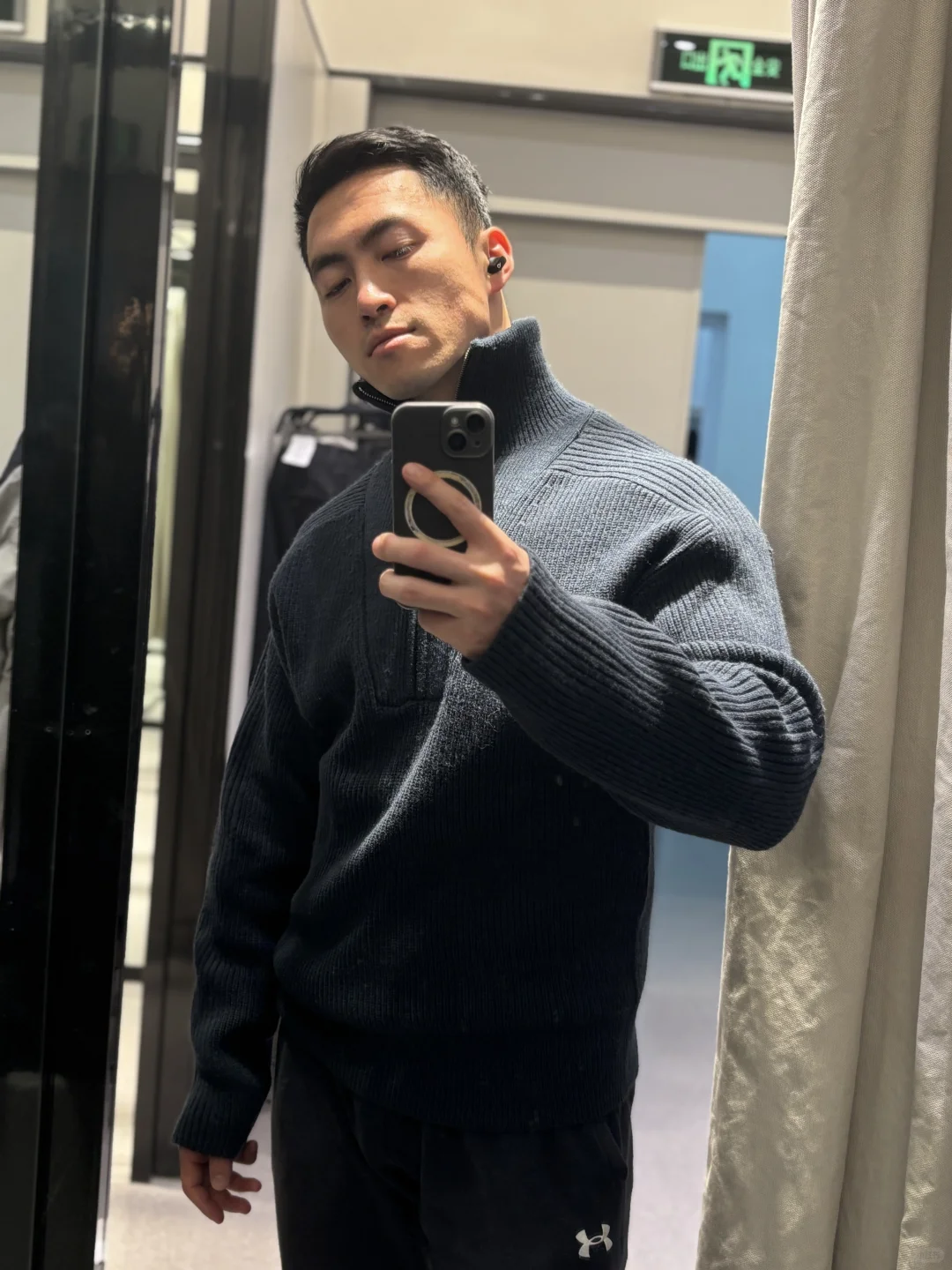 今年消费降级，就逛了一次Zara