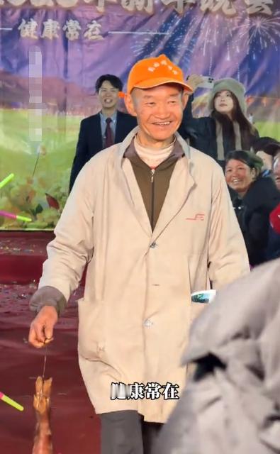 00后回村48小时造村晚太上头 为这群四川回村的 00 后点赞！48 小时里，用