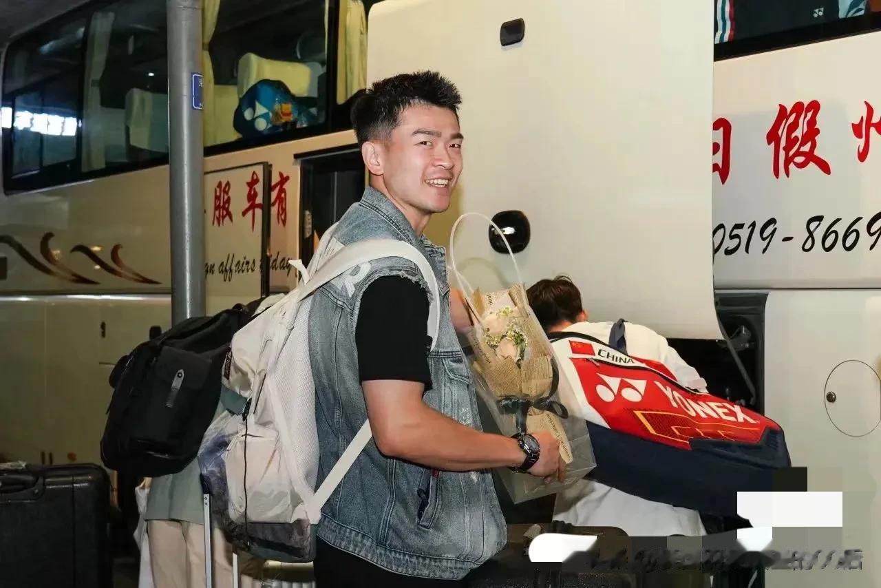 雅思组合丨准备中国公开赛
阔别三年多的中国公开赛
赛事混双卫冕冠军雅思组合
加油
