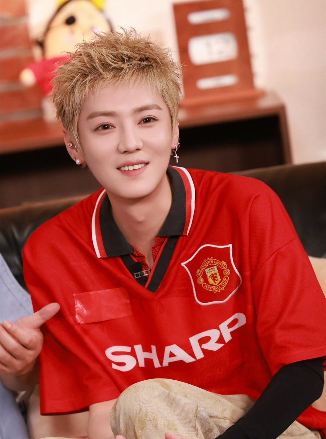 鹿晗gapday音乐节 lh歌手鹿晗 爱需要时间才能够被证明请对我 请对我有信心