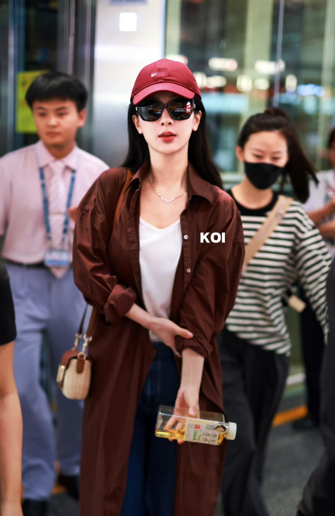 #杨紫[超话]##杨紫出发巴黎# | #杨紫长相思# 为奥运加油，本任本次巴黎2