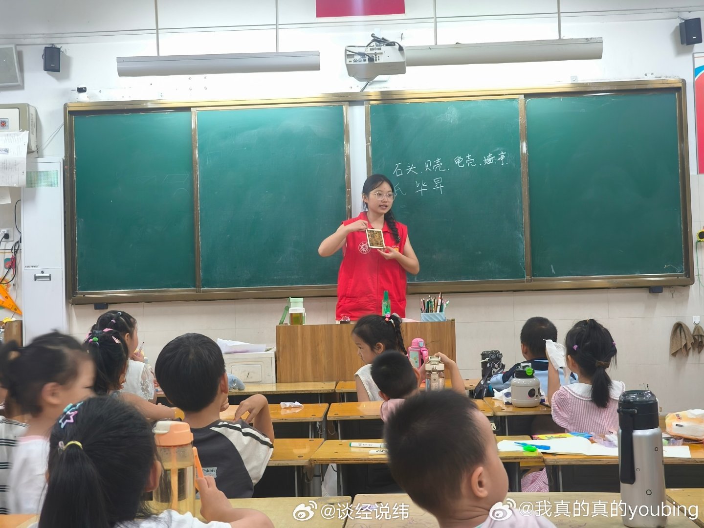 三下乡大学生暑期社会实践 【雕版印刷进暑托 非遗文脉润童心】2026年7月，河南