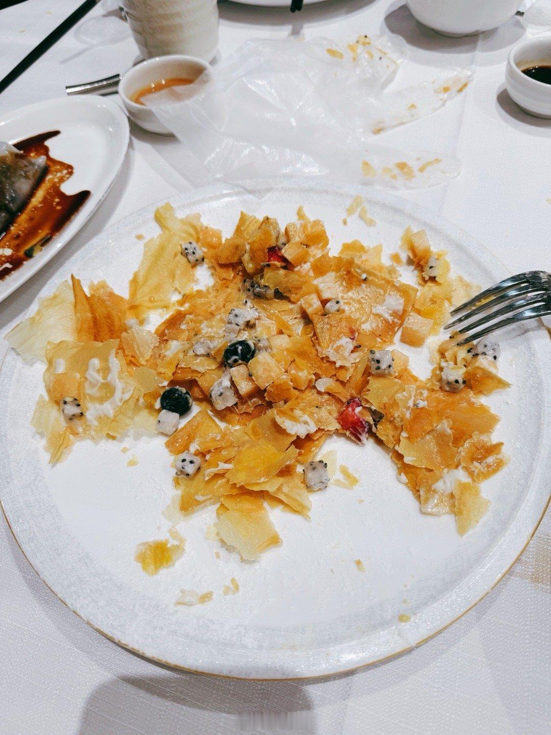 这拿破仑被亢岳和小亢er吃的…我服了