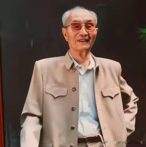 1972年，一战士救下一个突然病重的老人，事后不但没有被升职，反而被组织要求退伍