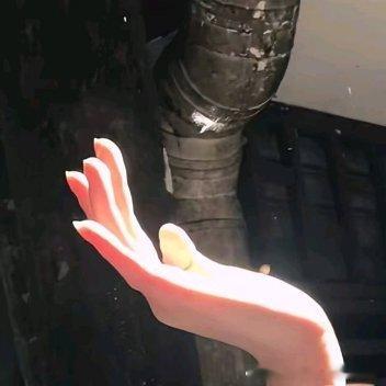 1400 