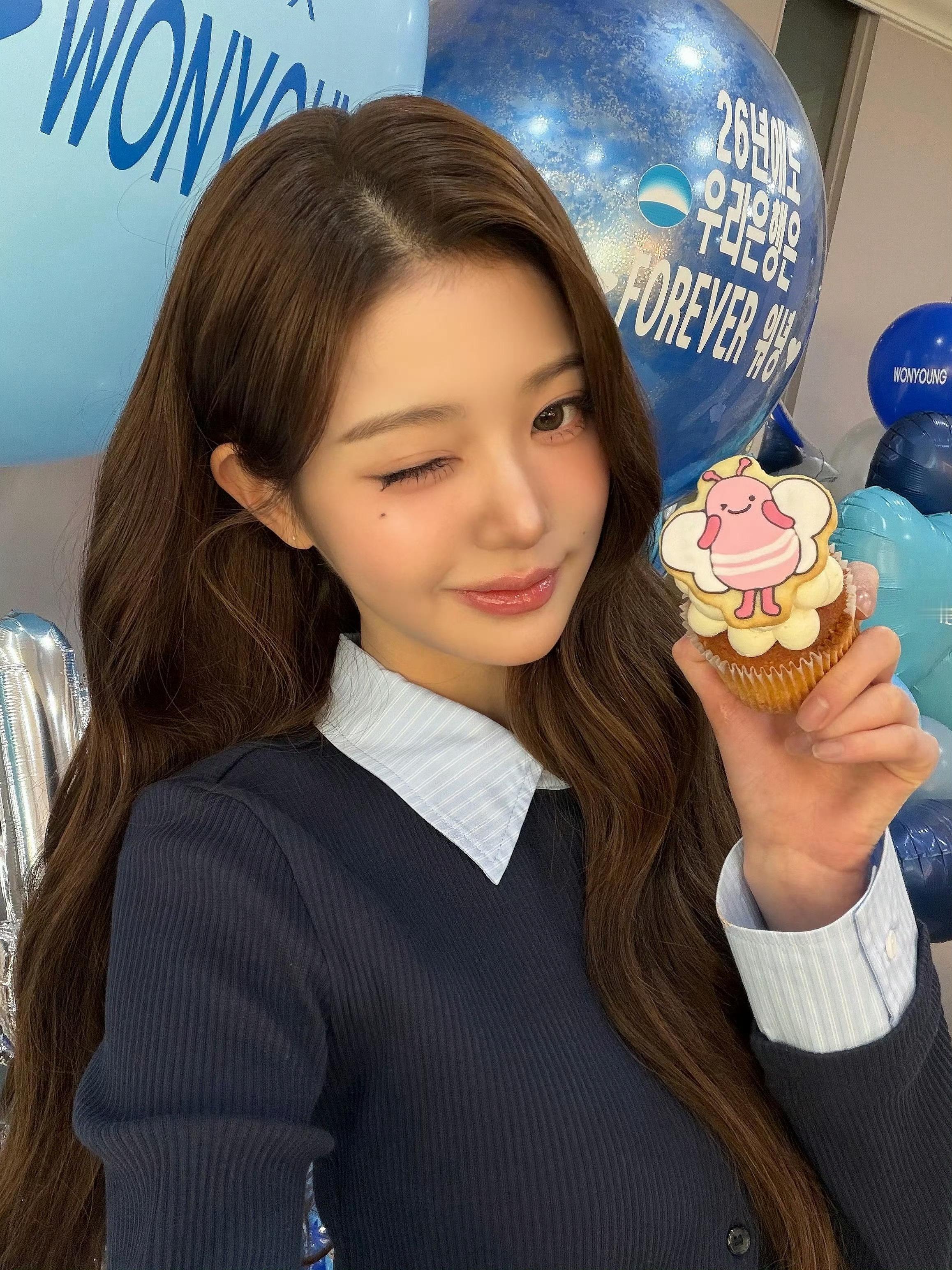 wonyoung 张元英 