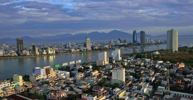 中国一定要警惕！越南正因为鲜为人知的原因面临分裂风险。不是因为别国干涉内政，也不