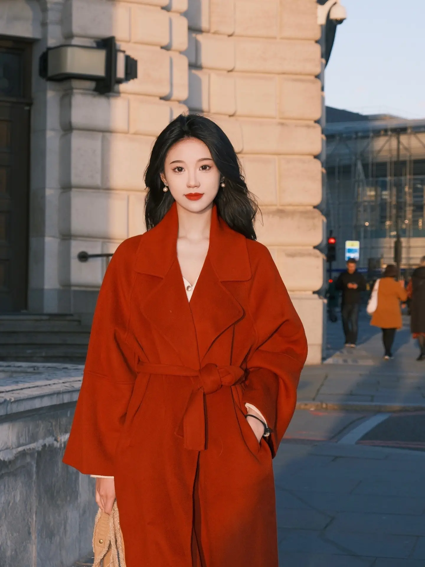 人与人之间有一个moment就足够了。