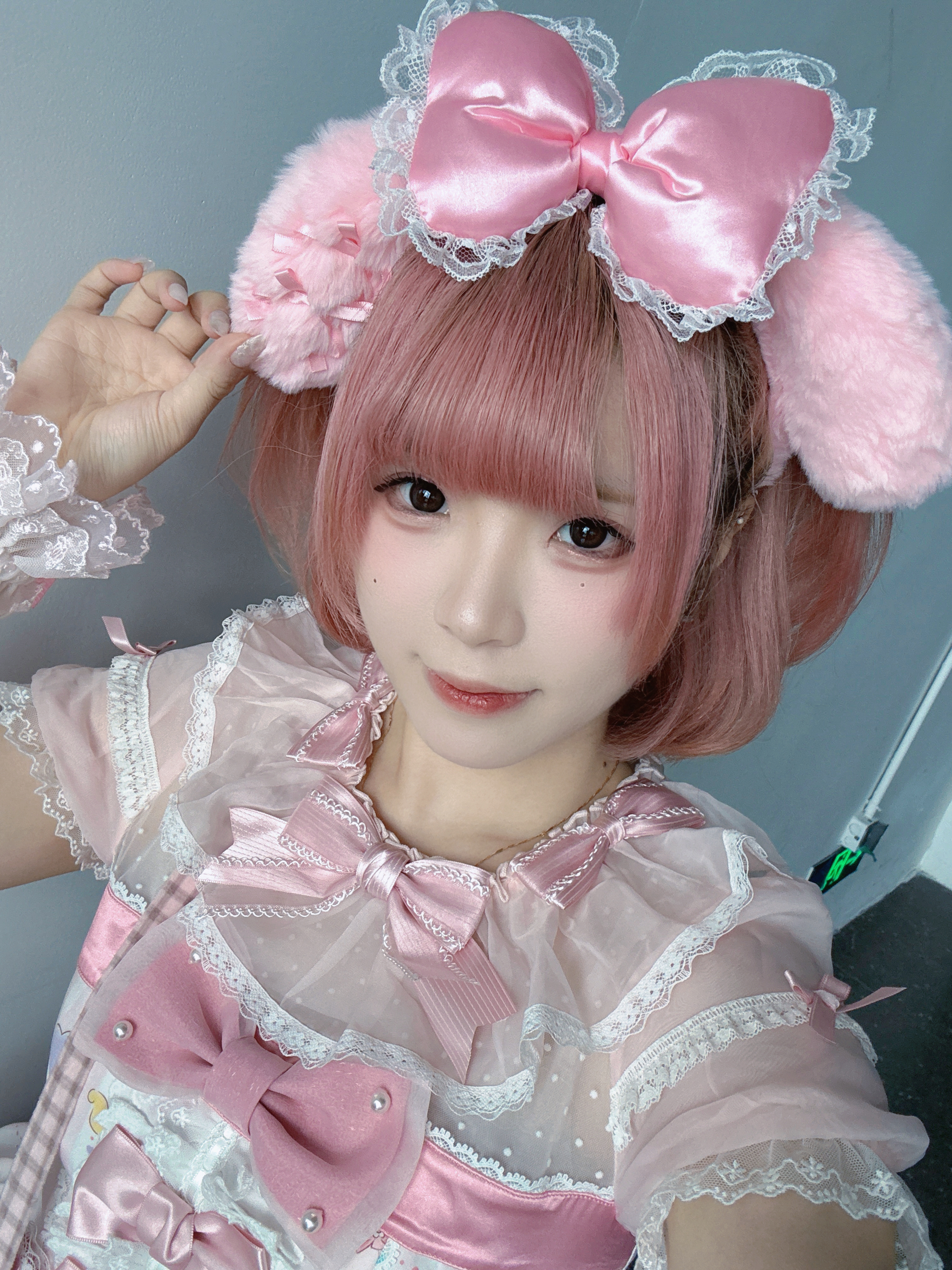 派派kazuko派派Kazuko[超话]  你的固执、委屈、隐忍、瓶子、纸壳、旧