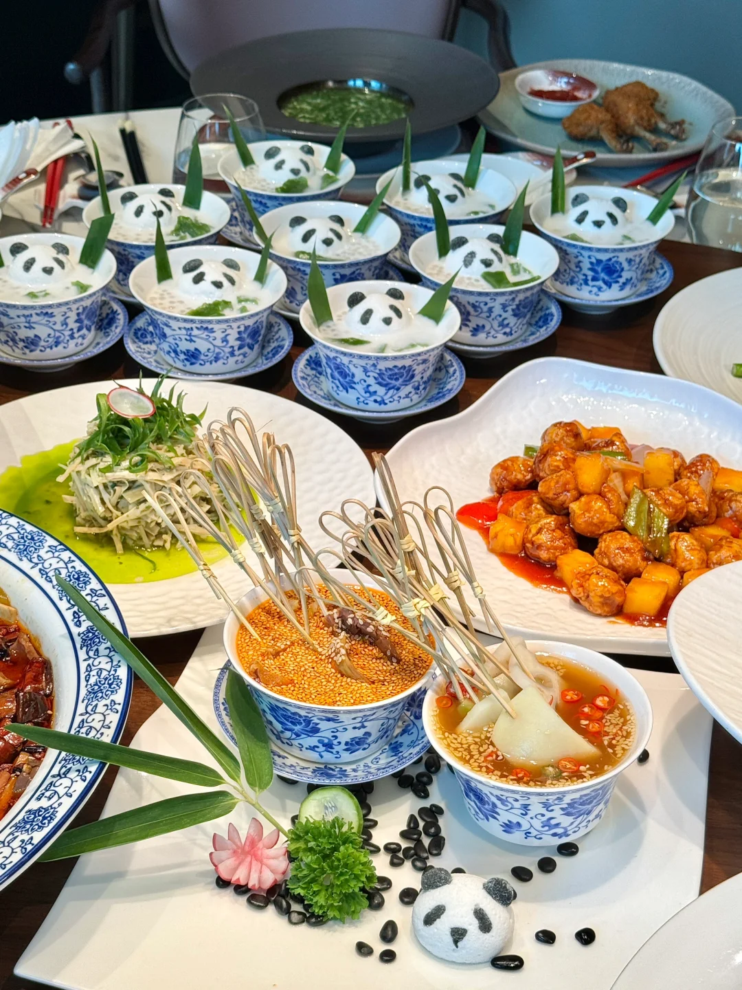 唯一的缺点只在成都……🐼熊猫主题餐厅！！