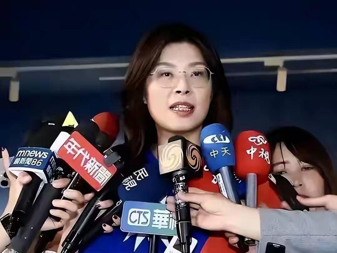 不得了，郑丽文点出了民进党“优势”？3月20日，郑丽文表示，“外界”一直在国民党