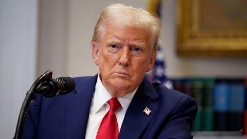 特朗普宣布全面开放霍尔木兹海峡



美国总统特朗普公开表态称，霍尔木兹海峡目前