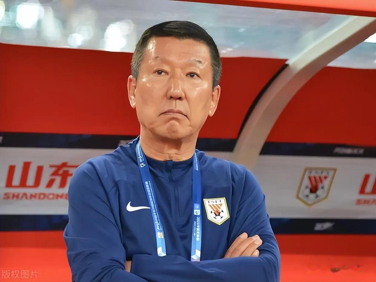 山东泰山2:0完胜韩国仁川联，赛后球迷有话说，看似都行，又感觉都不可行。
  1