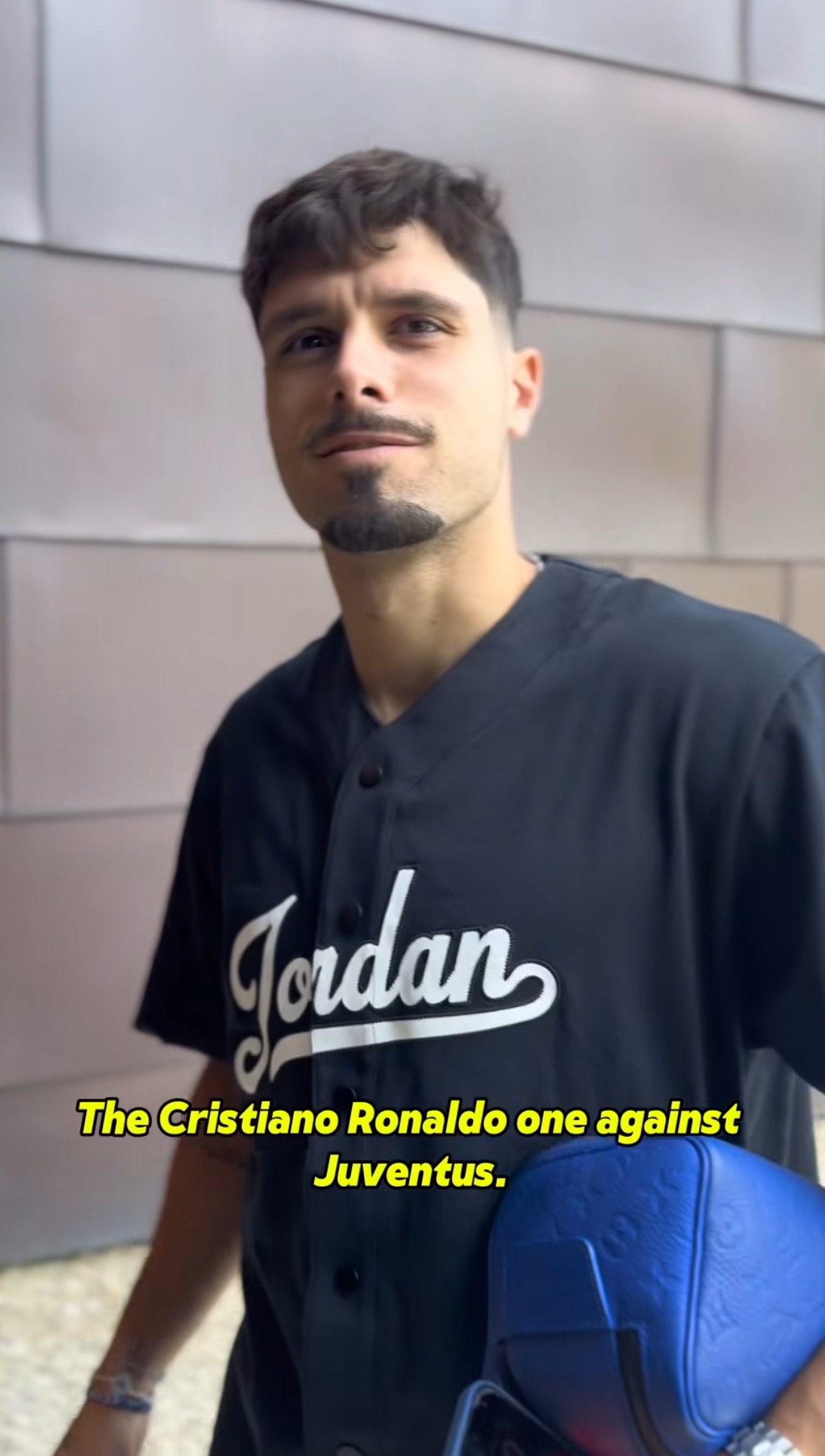 切尔西：你见过的最好的欧冠进球？内托：C罗对阵尤文的倒钩加纳乔：C罗对阵阿森纳的