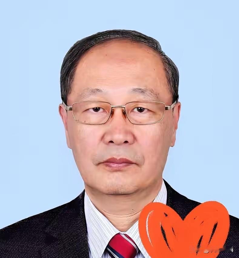 太讽刺了！可惜了！
能精准把控导弹轨迹的顶尖人才，
却管不住自己的贪心，
守不住