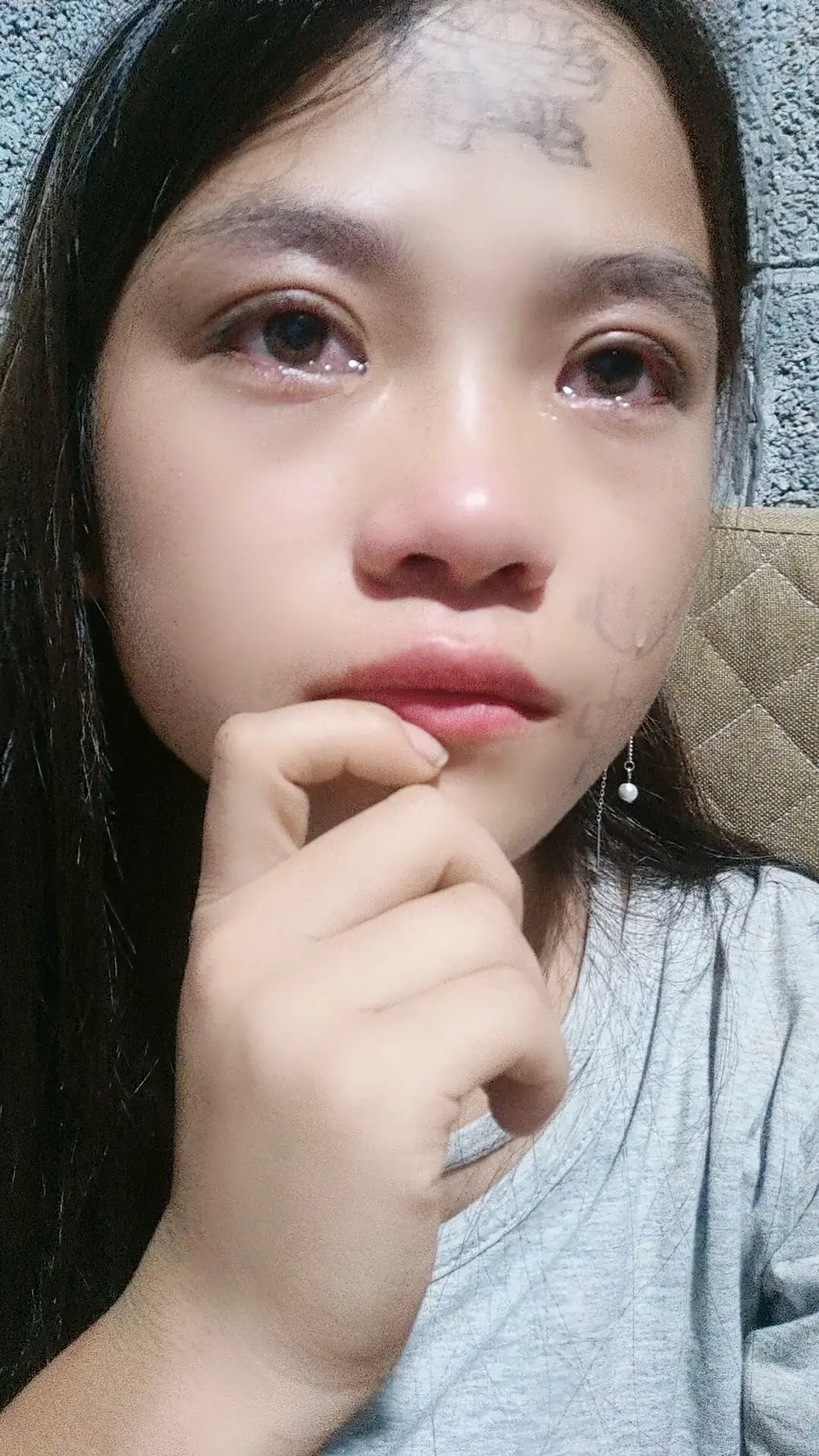 路要怎么走，钱要怎么赚，我要成为什么样的人，我心里没有答案，疲惫的身体...