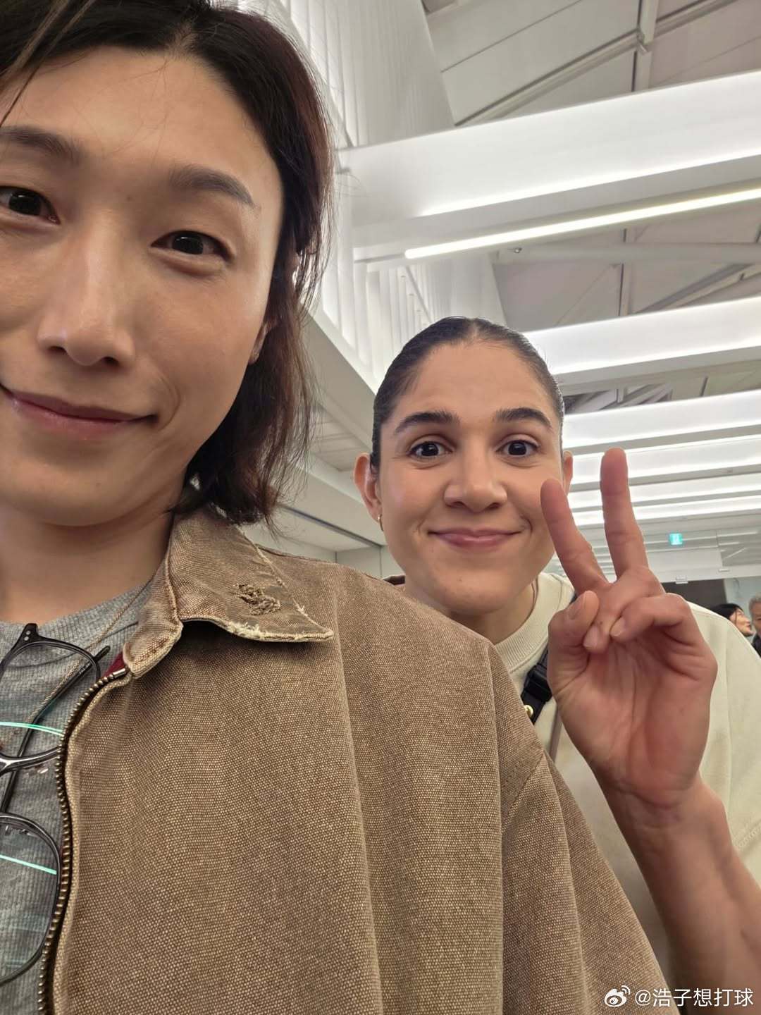 国际排坛动态 娜姐挺厉害啊，跑去东京见了老姐妹，昨儿又回北京玩一天就撤了~ 