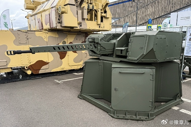 新型ZAK-30“堡垒”30毫米防空速射炮由俄罗斯国家技术集团制造，参加莫斯科地