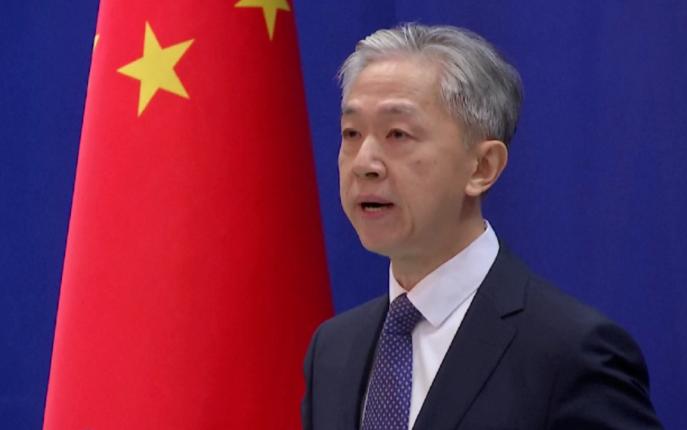 很多人以为东大还在搞口头抗议。

错了！真相是，东大接连出的“重申敌国条款”和“