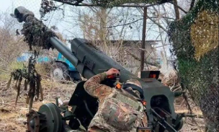 俄乌打得越久，愈发让人佩服毛主席，69年前他对苏联的建议真高明。俄乌战争持续到现