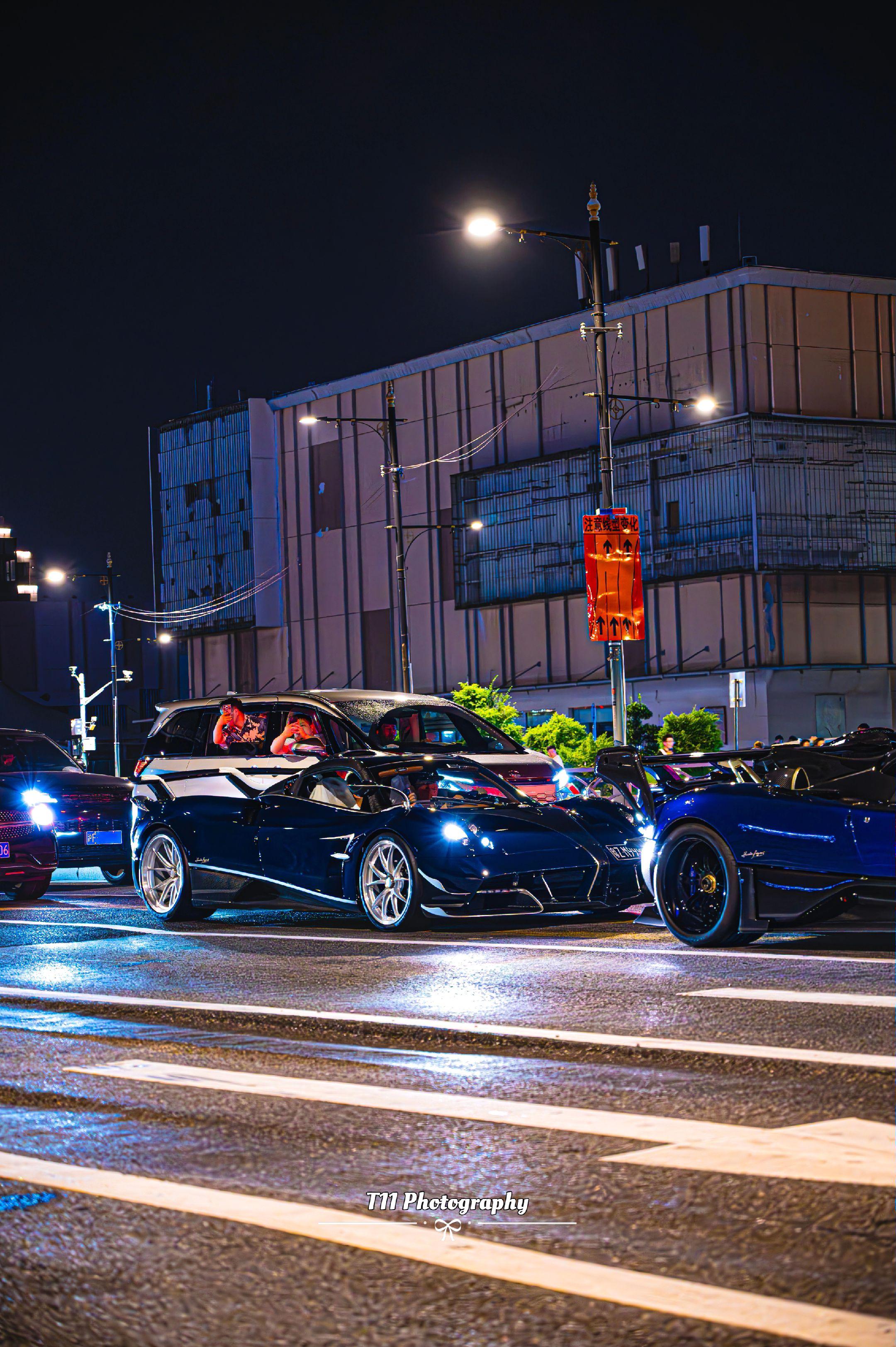 国内首次露面的暴风套件Huayra.Huayra Roadster T...