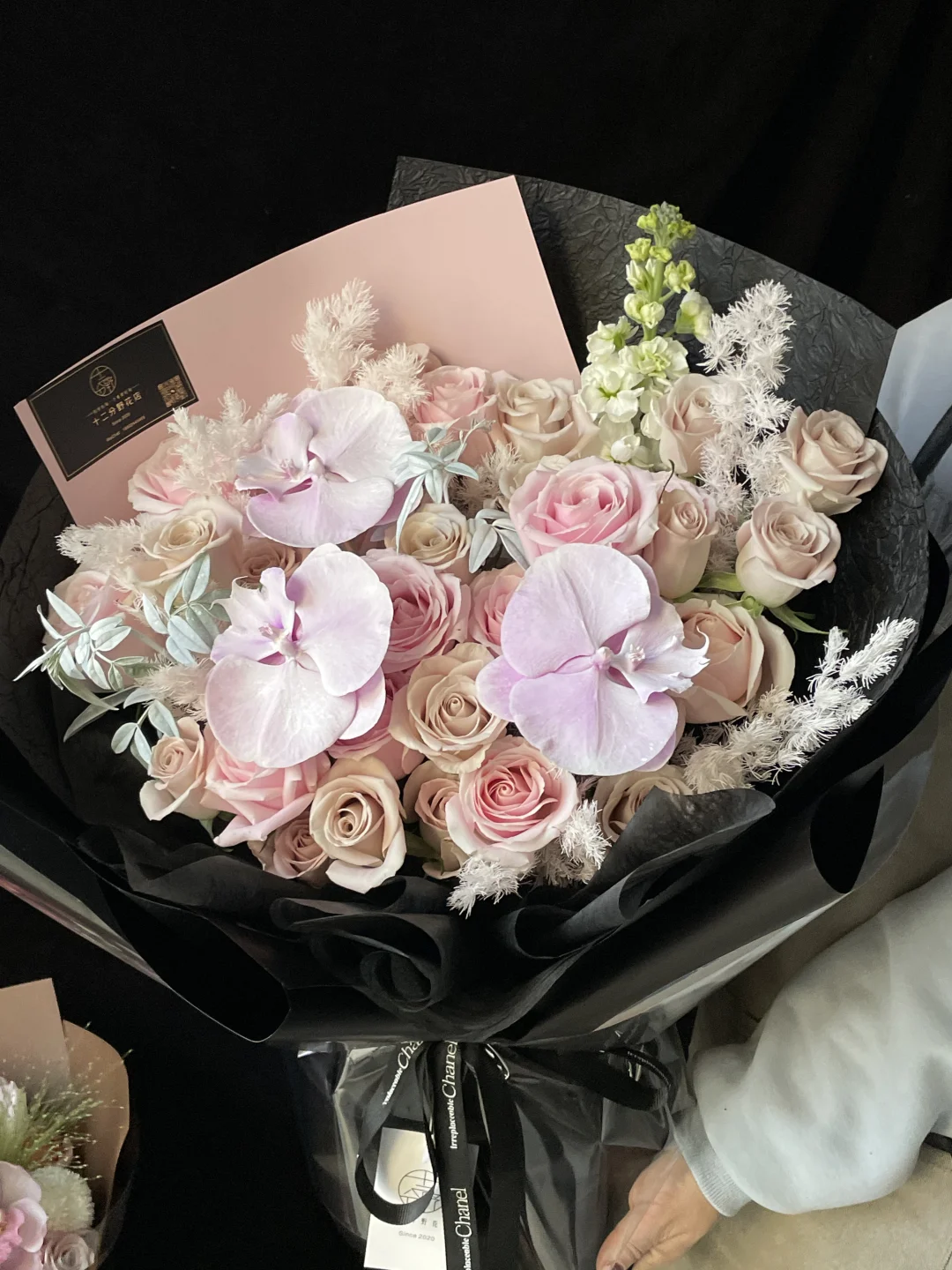 曼塔玫瑰花束
