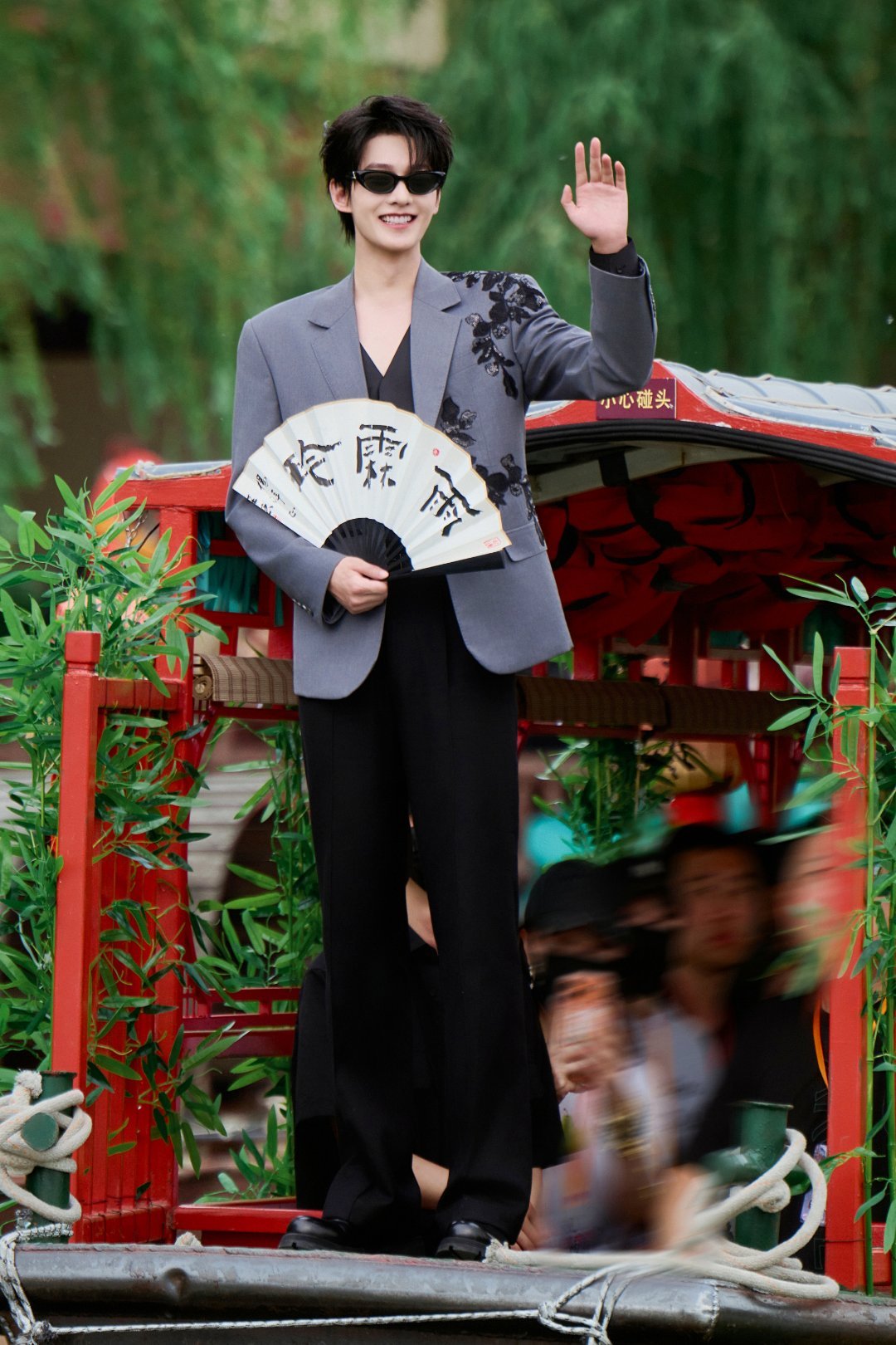 杨洋 谁说男人花期短人真的会反复爱上杨洋！杨洋播一部古装爱上一次！！ 
