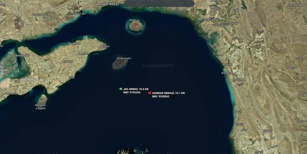 伊朗再控霍尔木兹海峡？背后有“大棋局”

伊朗收紧霍尔木兹海峡管控，本质是以“可