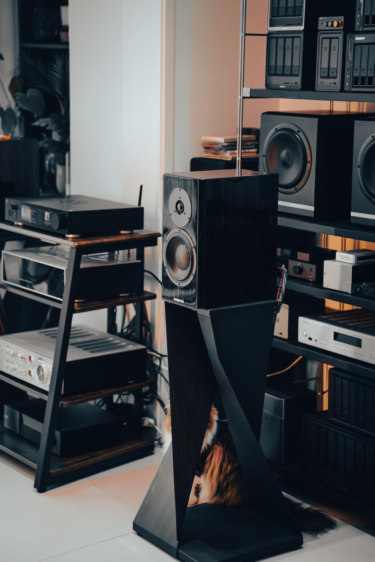 玩 hifi ，器材需不需要门当户对？玩 HiFi 一段时间后，我越来越觉得：