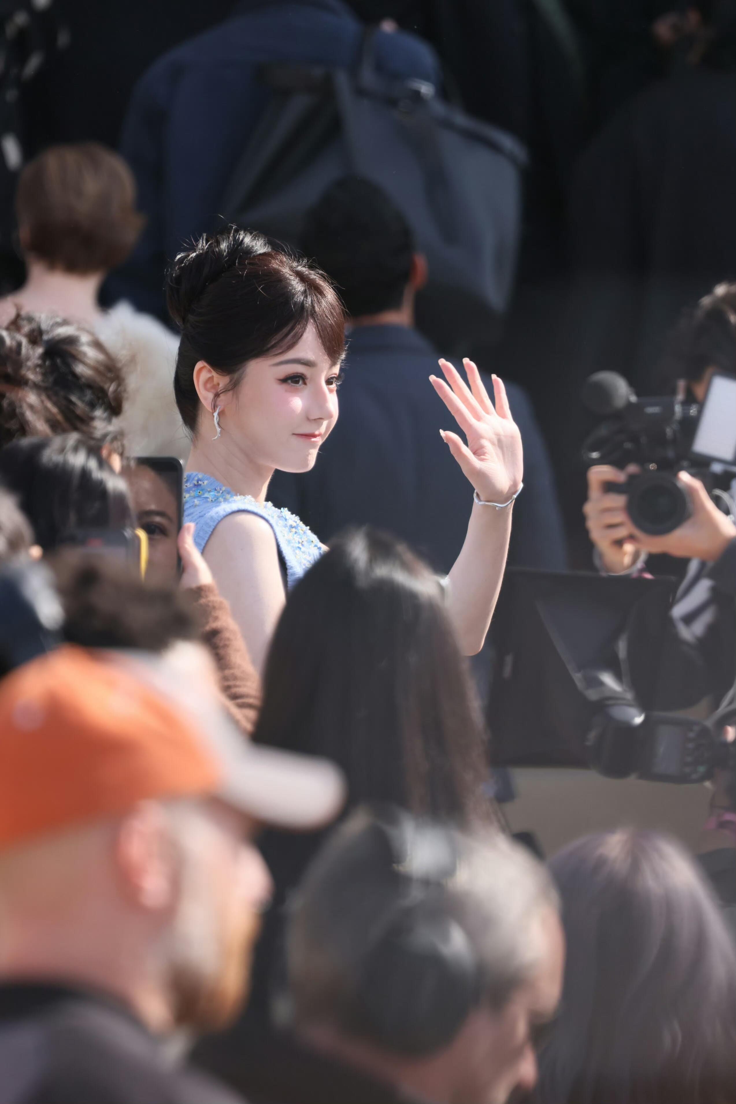 在复制粘贴的时代，你是手写的诗