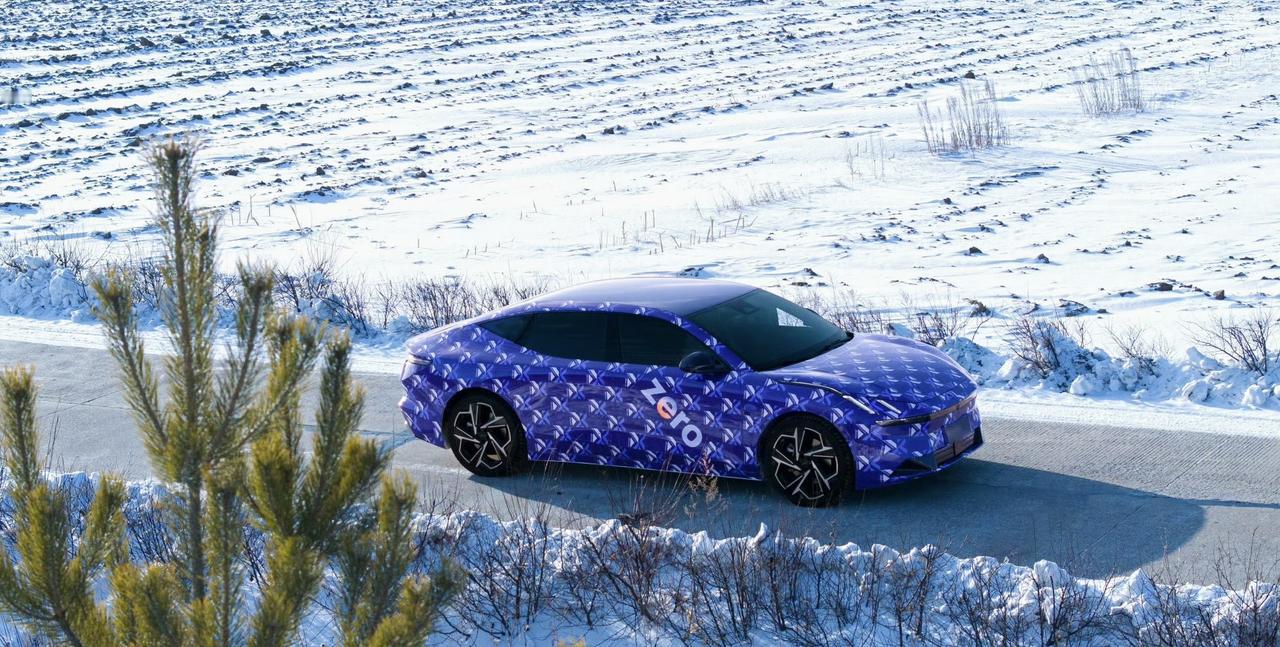 领克E371冬测谍照，“领克ZERO”终于要来了？
作为领克第一台纯电轿车，E3