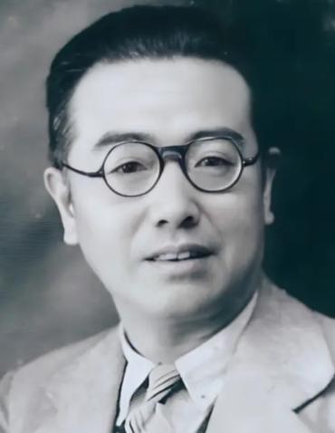 大庆油田发现者谢家荣吞下一整瓶安眠药，在睡梦中离世，第二天，妻子吴镜侬在他身边发