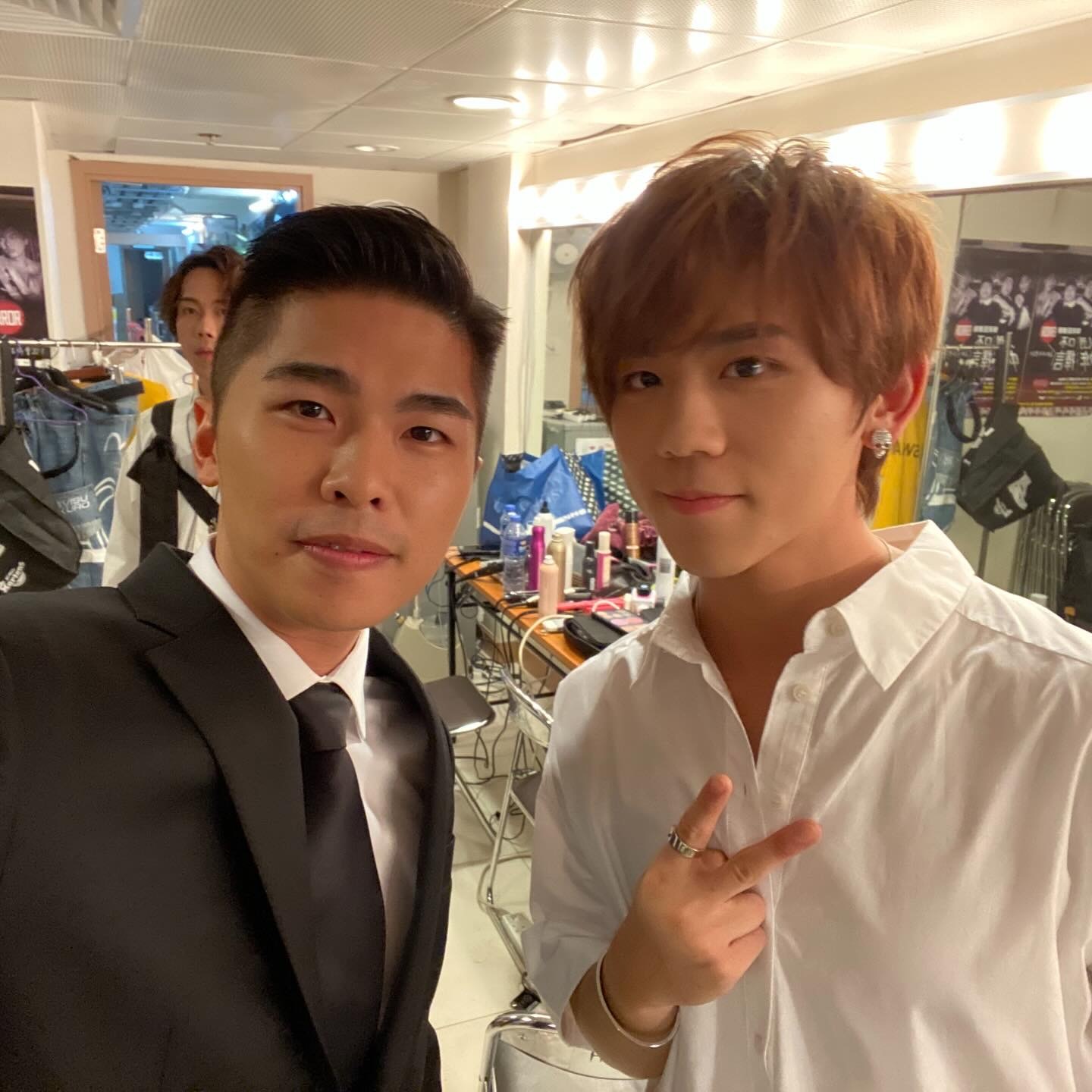 游学修分享与姜涛7年前的合照 