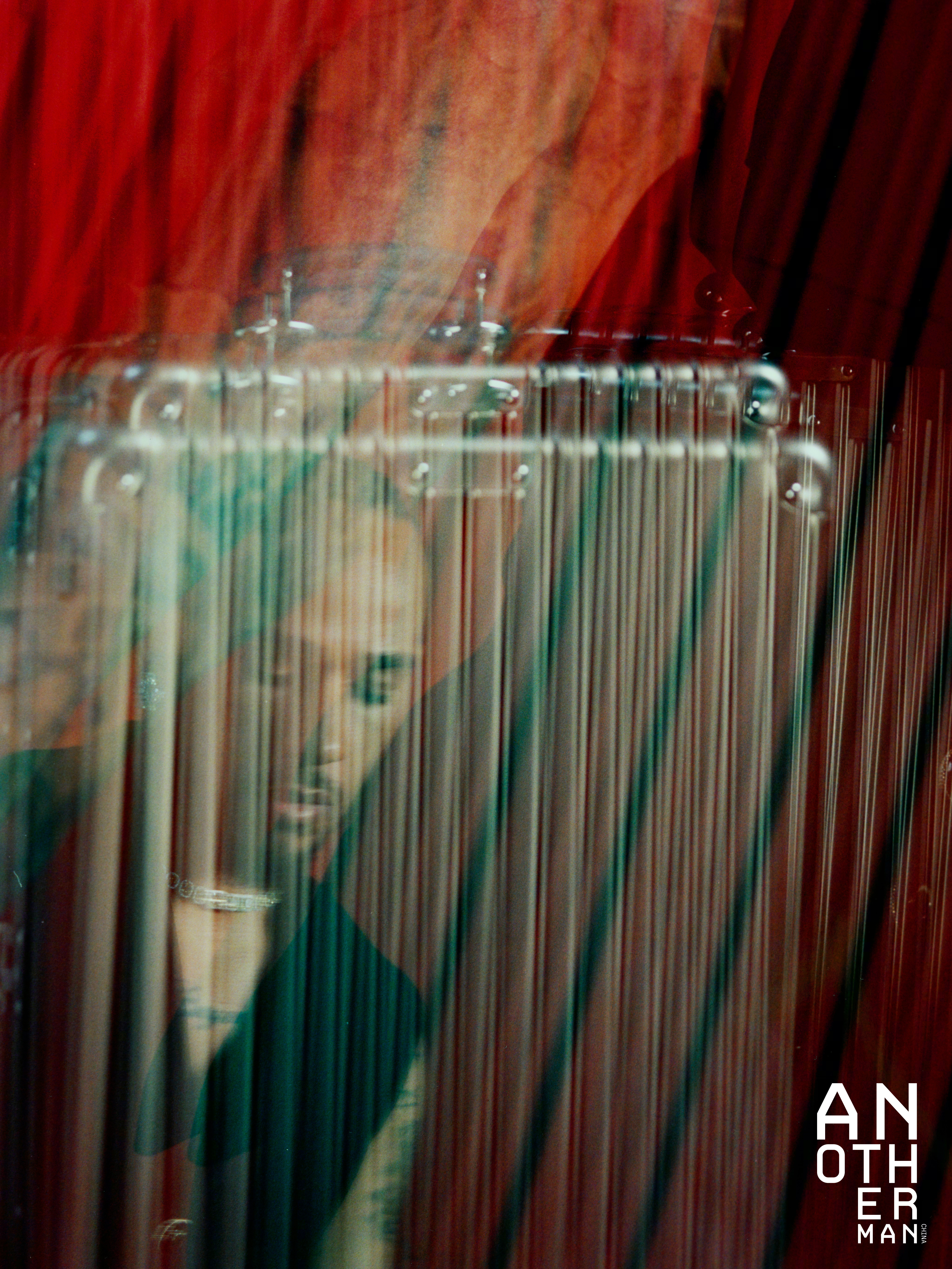 Another Man 中文版 Issue 17，与 RIMOWA 全球品牌大使