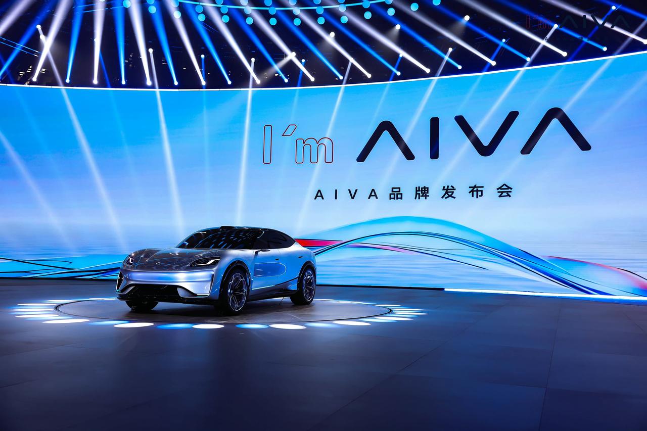 2025《财富》中国500强上榜车企，有17家车企上榜：

1：比亚迪，排名27