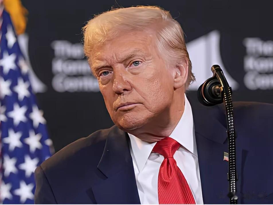 特朗普彻底“怒”了！
“怒”的头昏脑涨！
“怒”的晕头转向！

刚刚
美国总统特
