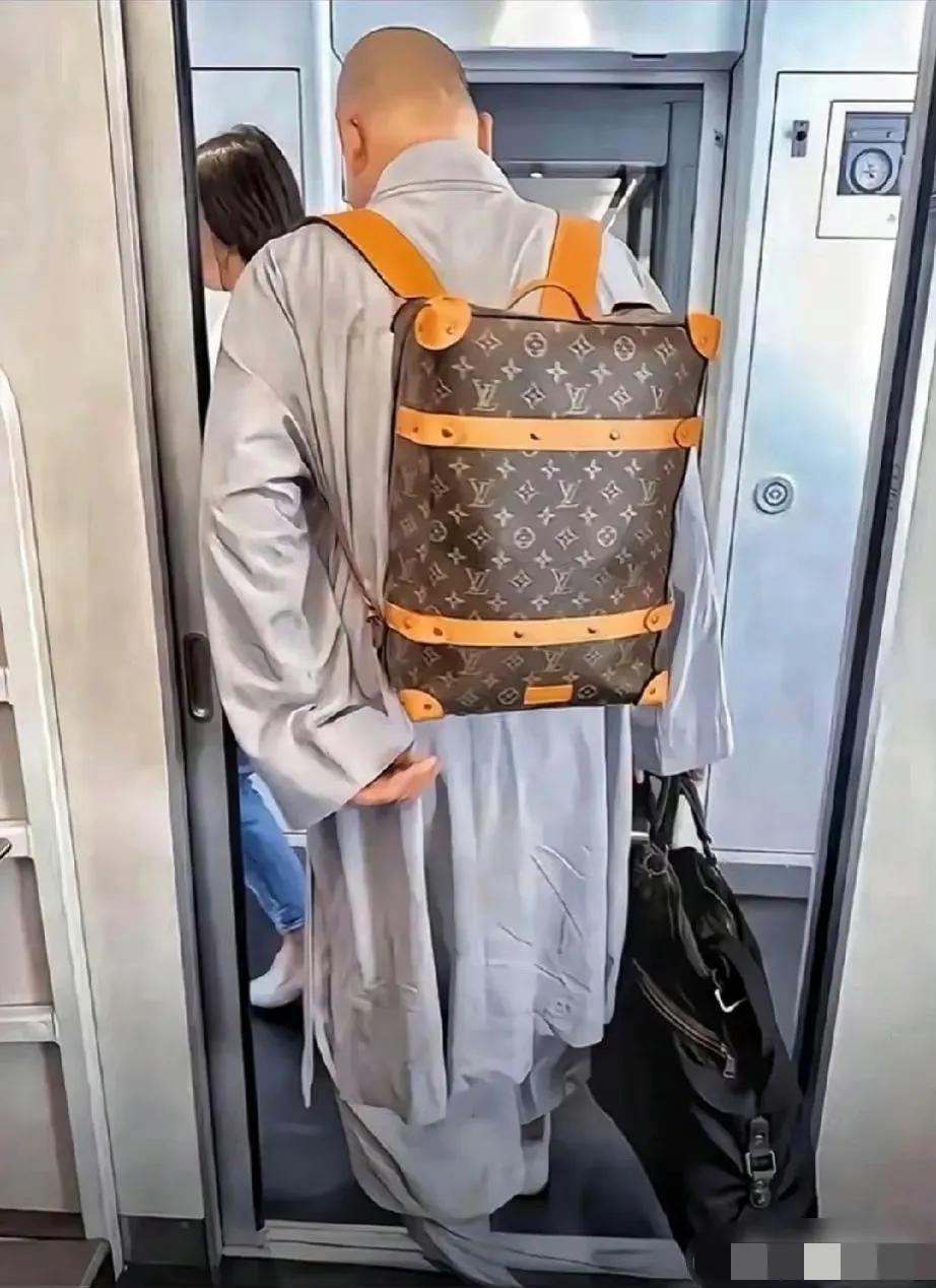 这就是我为什么不给寺庙捐款的原因！