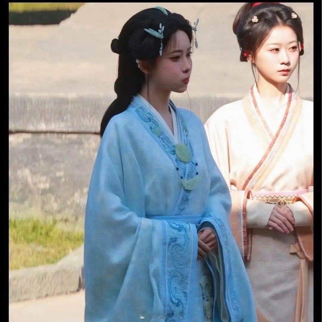 将门独后孟子义首套造型孟子义在电视剧《将门独后》的首套造型来了，孟姐在剧中饰演女