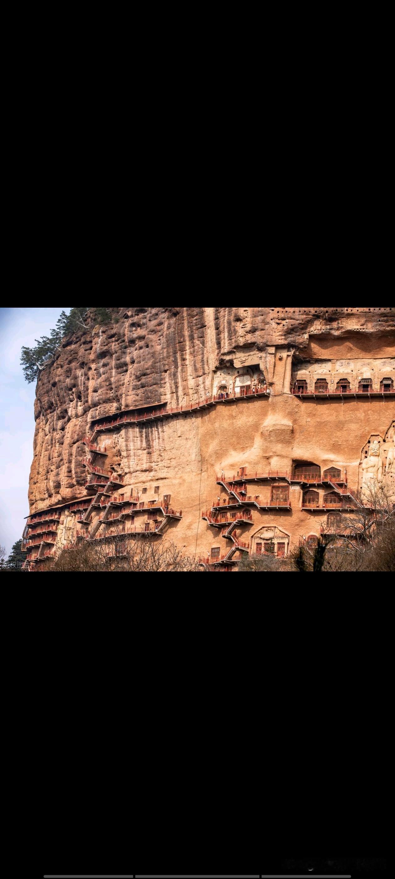 天水和陇南都是甘肃东南部的宝地，但美在不同气质：一个是人文厚重的古城，一个是原生