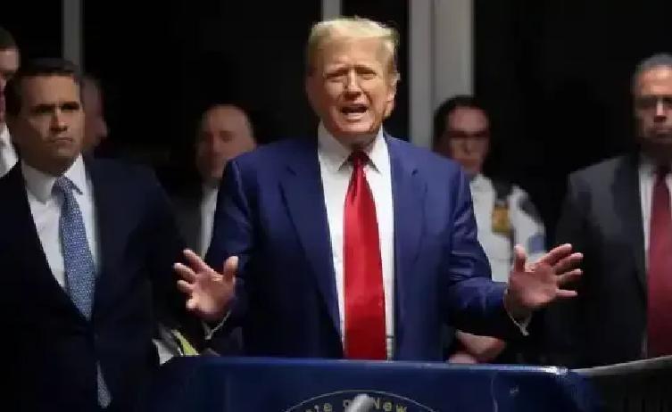 快讯！
 
美国突然宣布了
 
近期在华盛顿，美国对外说要向台湾卖一批很大的武器