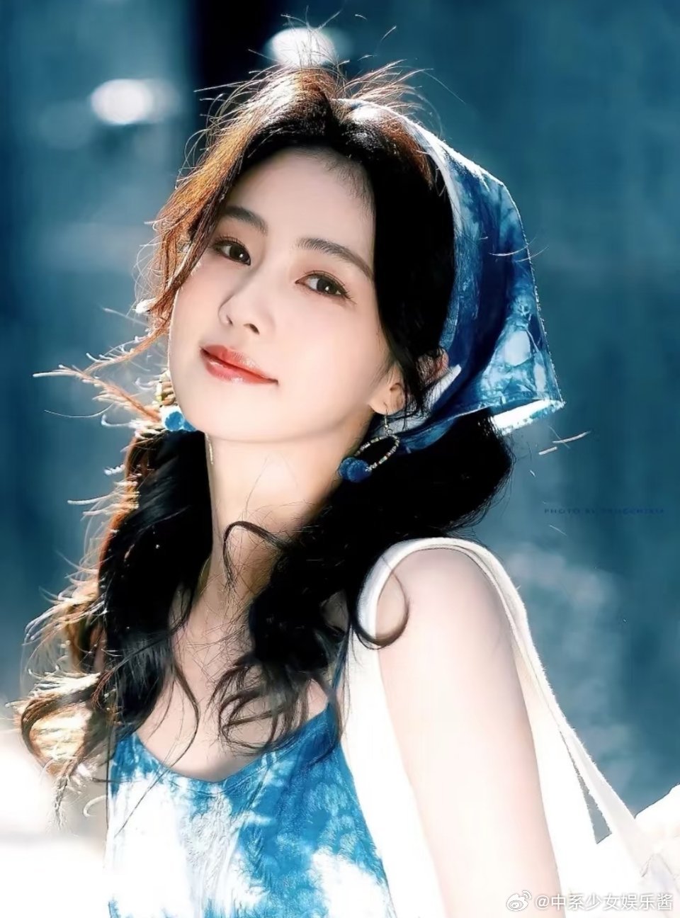 网友说娱乐圈四大美女是:白鹿 田曦薇 赵露思 鞠婧祎。怎么混进去个网红🤔 