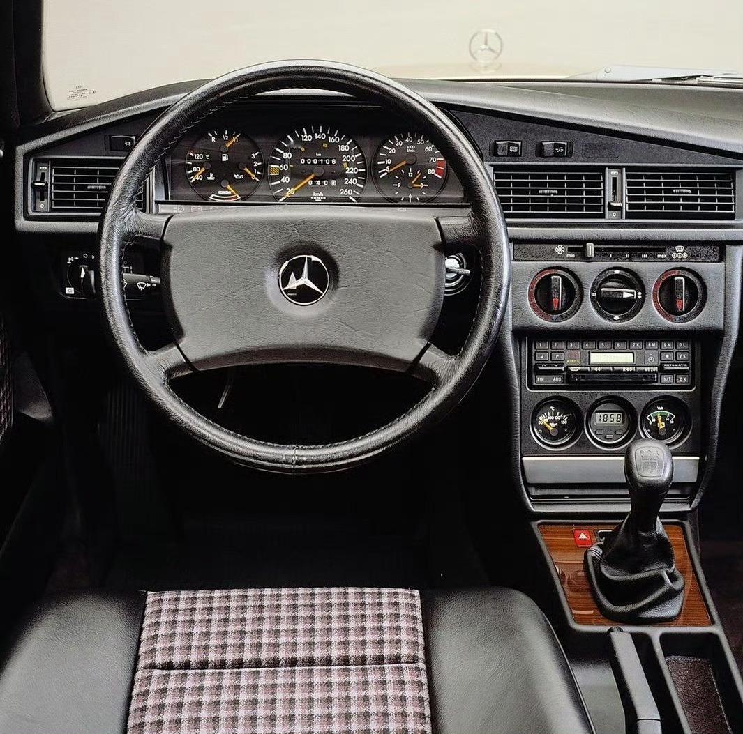 W201 - W206，四十年内饰的变化。 