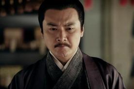 1405年10月，朱元璋的女婿梅殷入朝觐见朱棣，行至半路，遇到了前来迎接他的锦衣