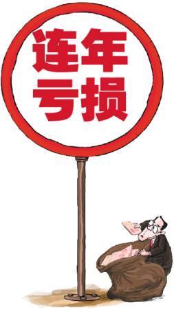 在前两天顺丰开的股东大会上，王卫用了很长的时间，去和股东解释巨额亏损的原因。
这
