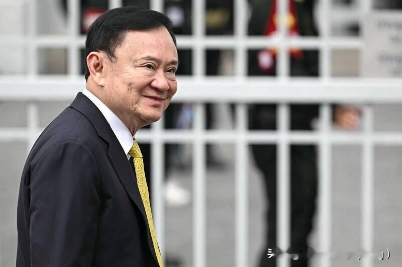 泰国前总理他信将获假释出狱。

泰国司法部消息，5月

11日，泰国前总理他信