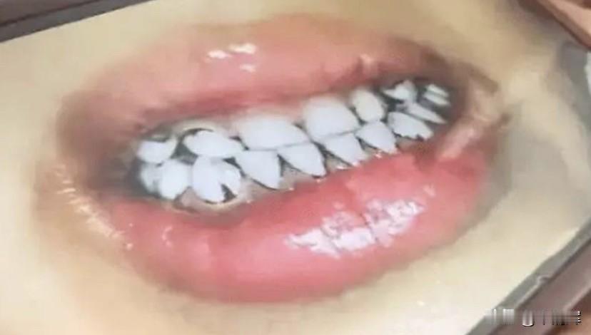 光唱赞歌无用！下一个可能就是你的孩子。据新黄河报道：《甘肃铅异常患儿赴上海就医，