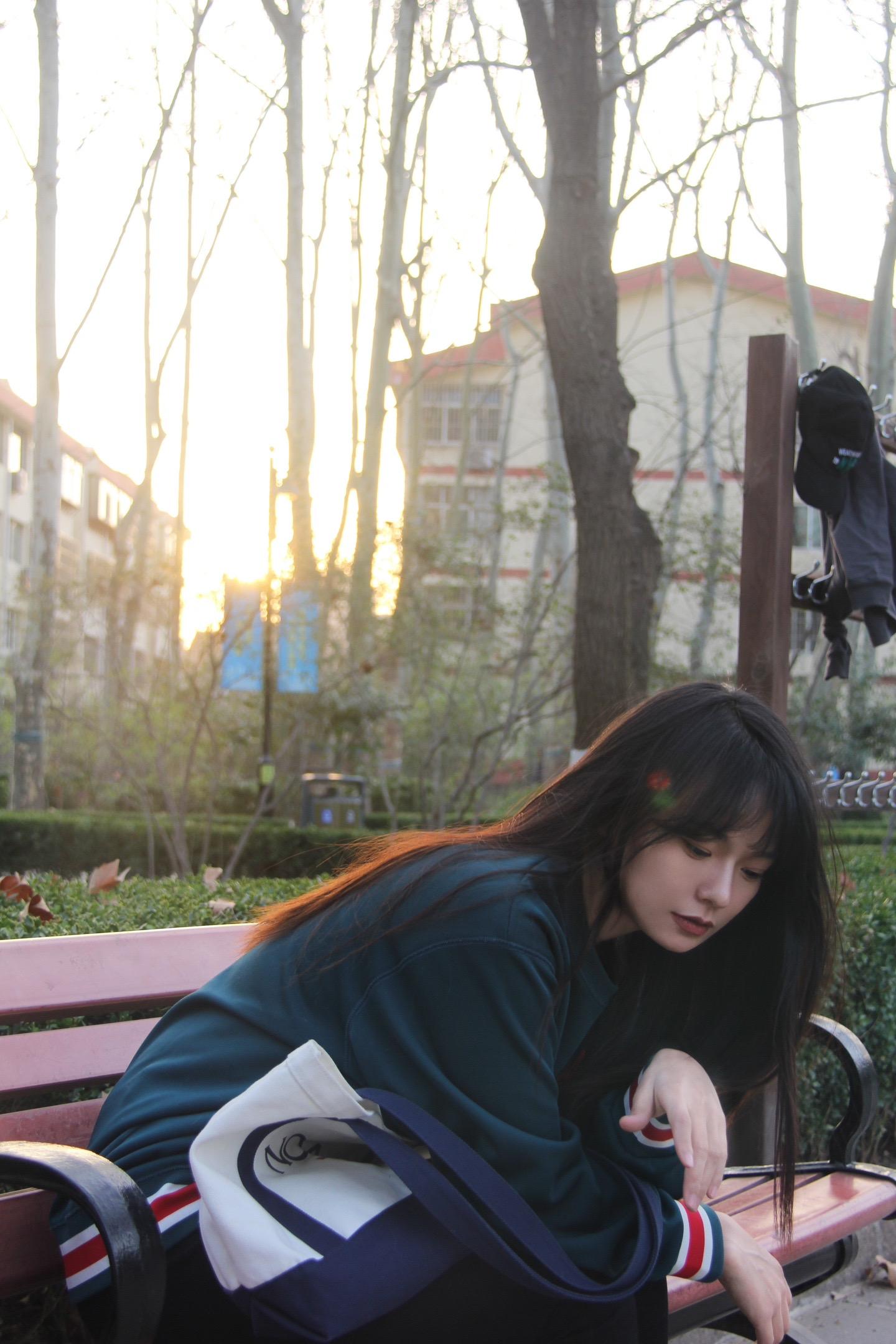 临时抽查：几几年 开什么车？