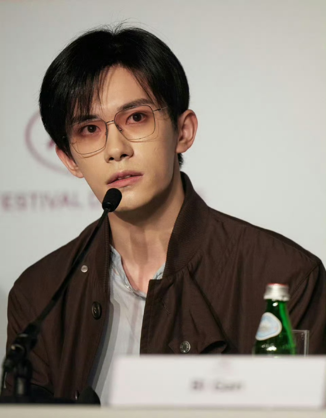 易烊千玺怎么能争气成这样时间会把易烊千玺带到更开阔的远方 千玺 你做到了[抓狂]