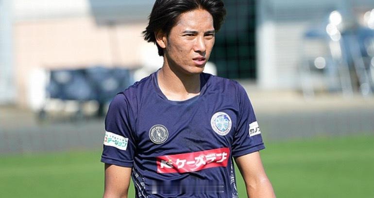 搬运足球情报，给足球爱好者们提供帮助爱媛FC VS水户蜀葵1水户王牌前锋渡邊 新