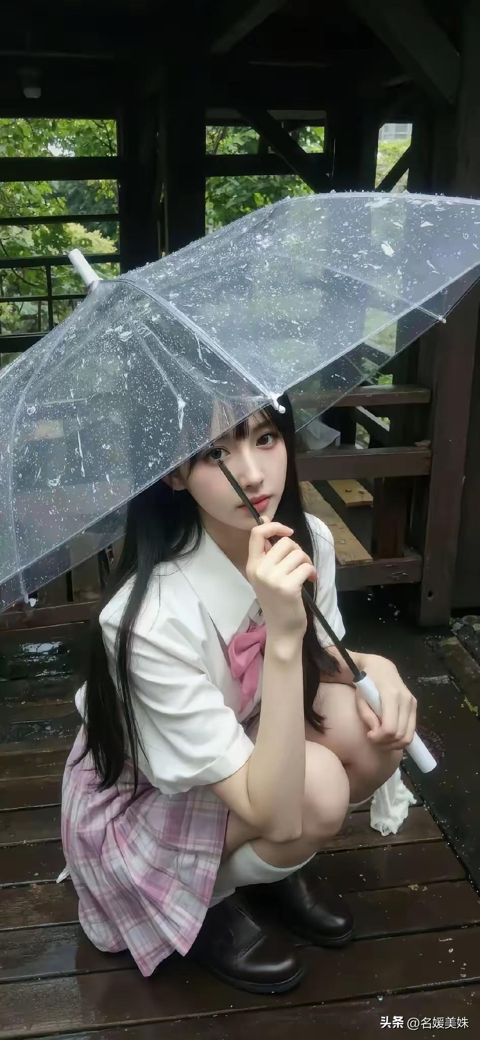 现实就是：
真心常被辜负，
薄情反倒被记住，
念念不忘没有回响，
真诚也不是必杀